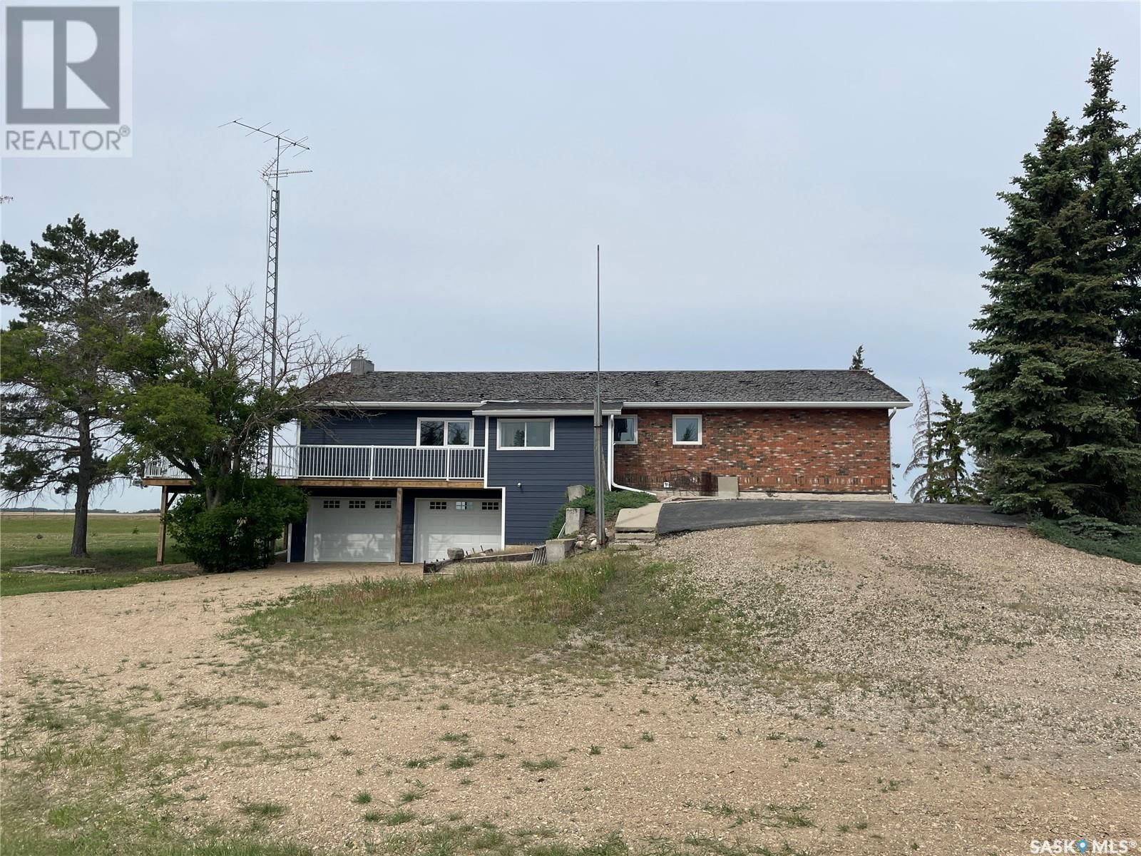 FRIESEN ACREAGE Image 3