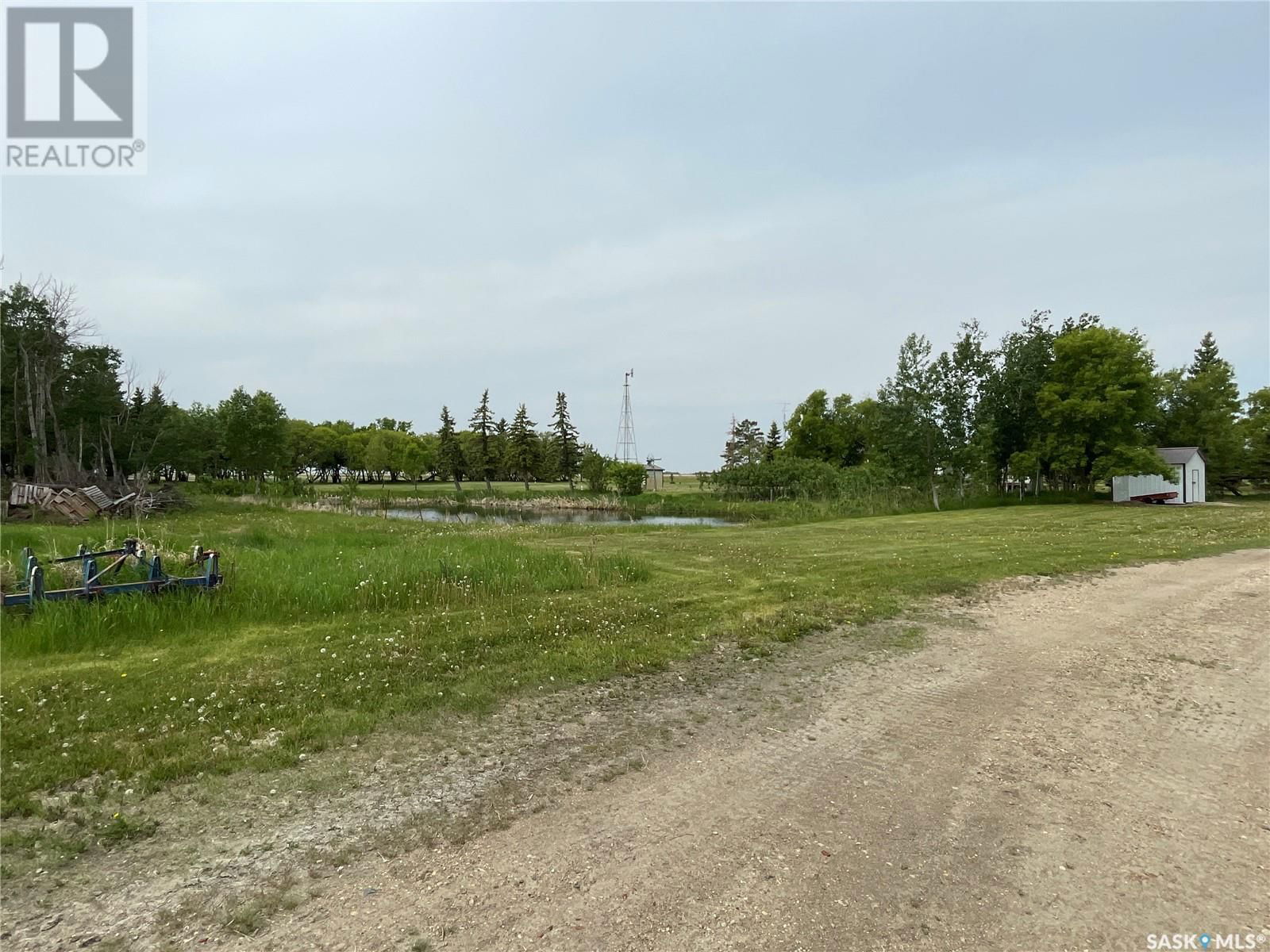 FRIESEN ACREAGE Image 4