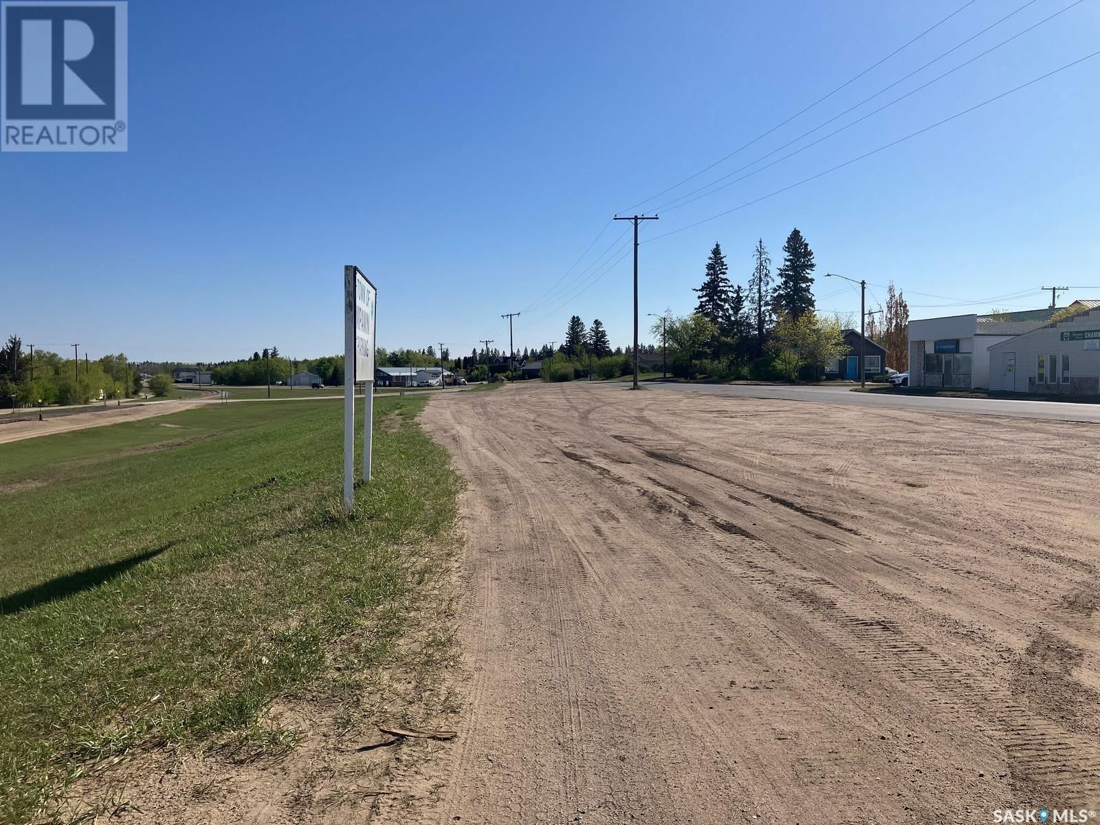 201 RAILWAY AVENUE Image 2
