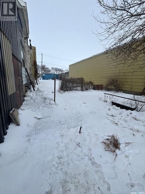 945 WINNIPEG STREET Image 2