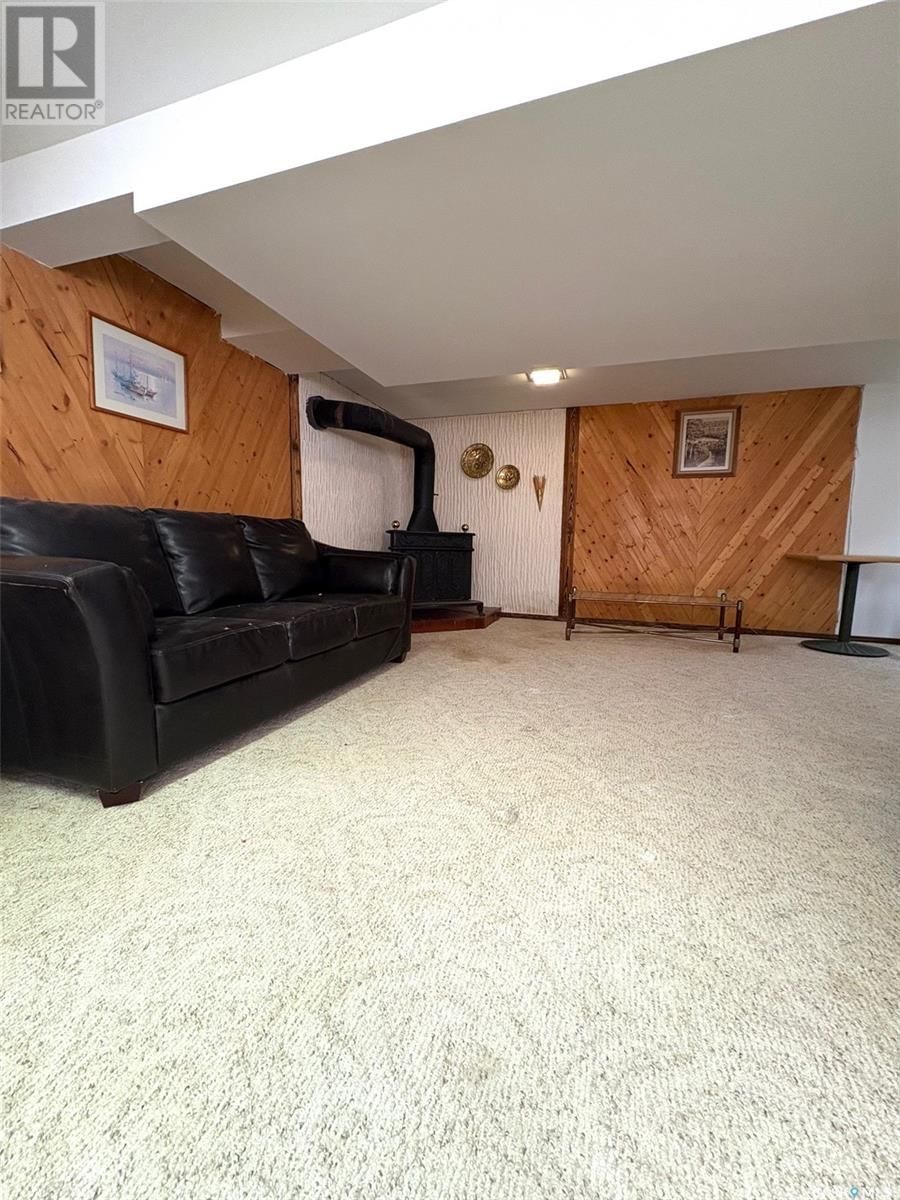 1125 BROADVIEW ROAD Image 19