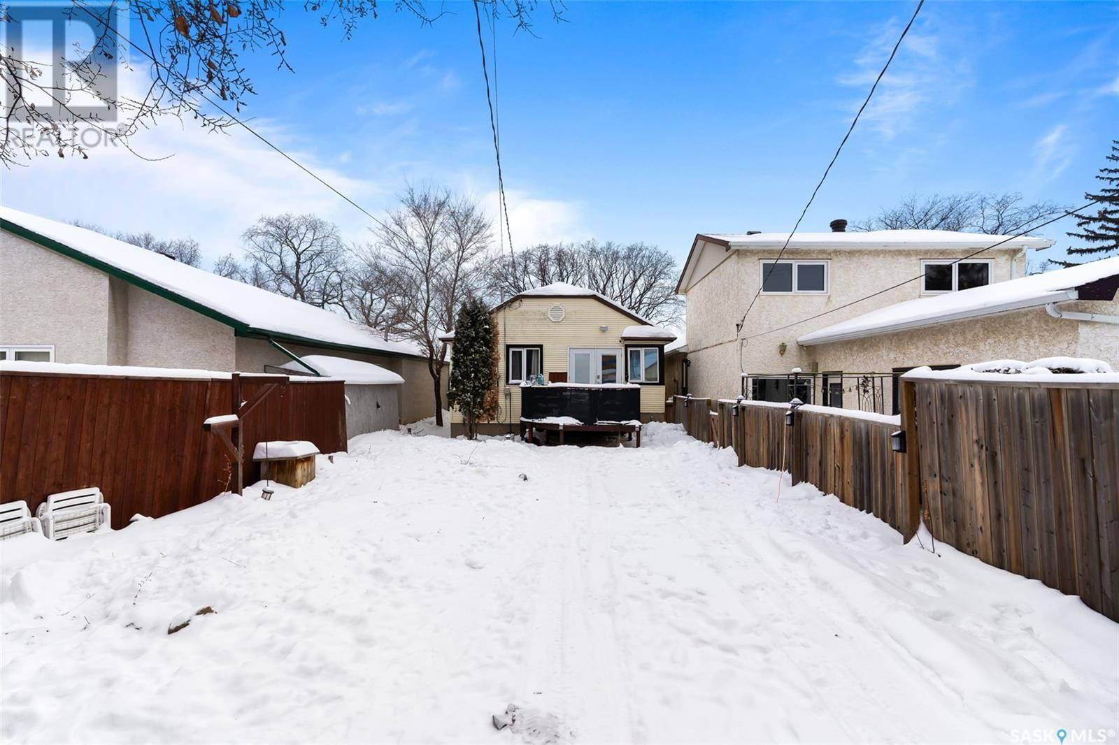 5318 Dewdney AVENUE Image 32