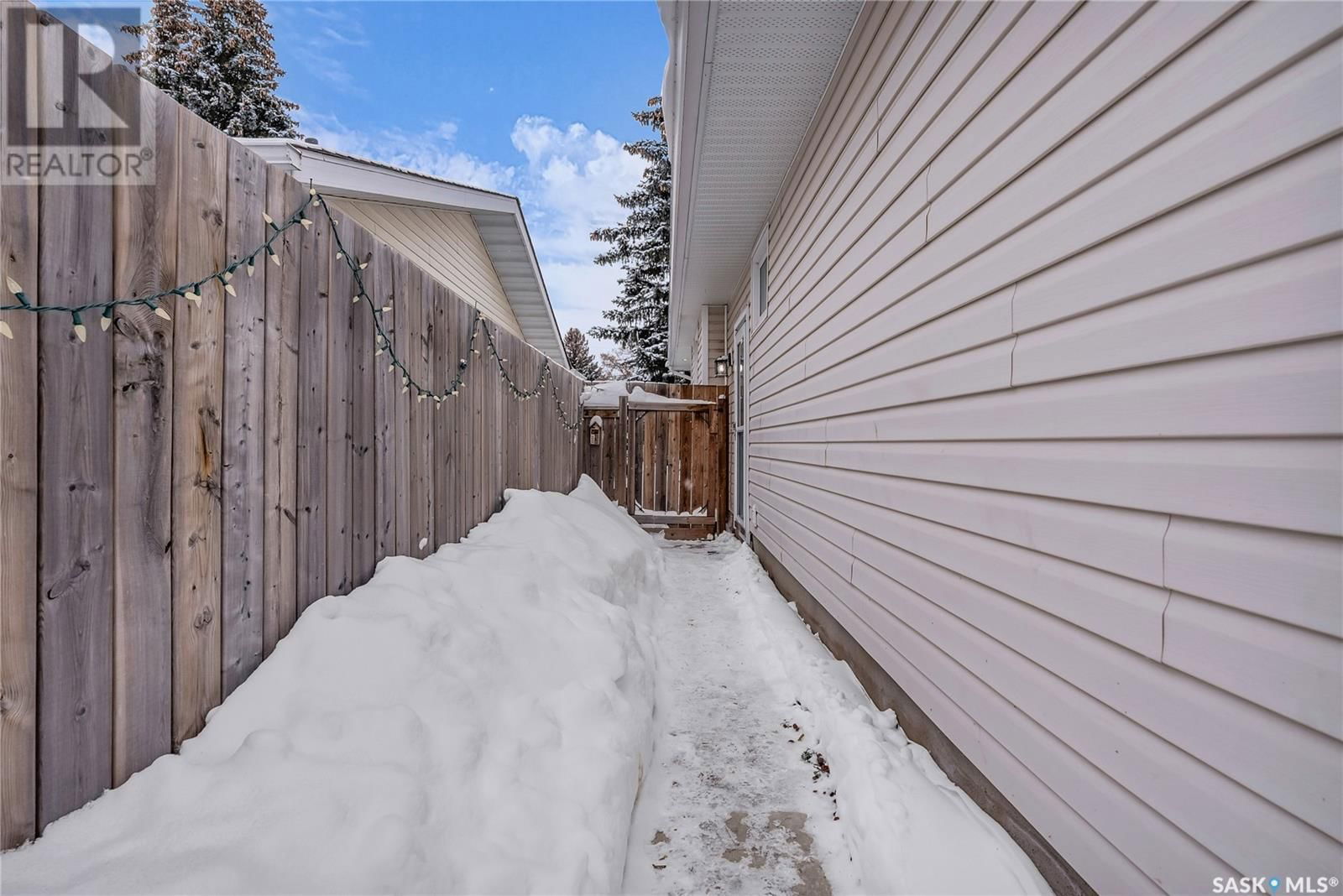 351 Nahanni DRIVE Image 35