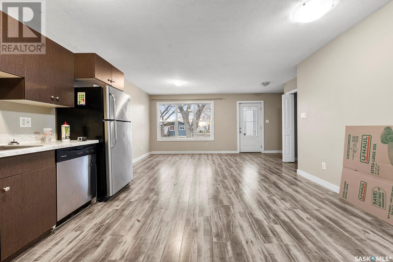 1236 Rae Street Regina, Saskatchewan