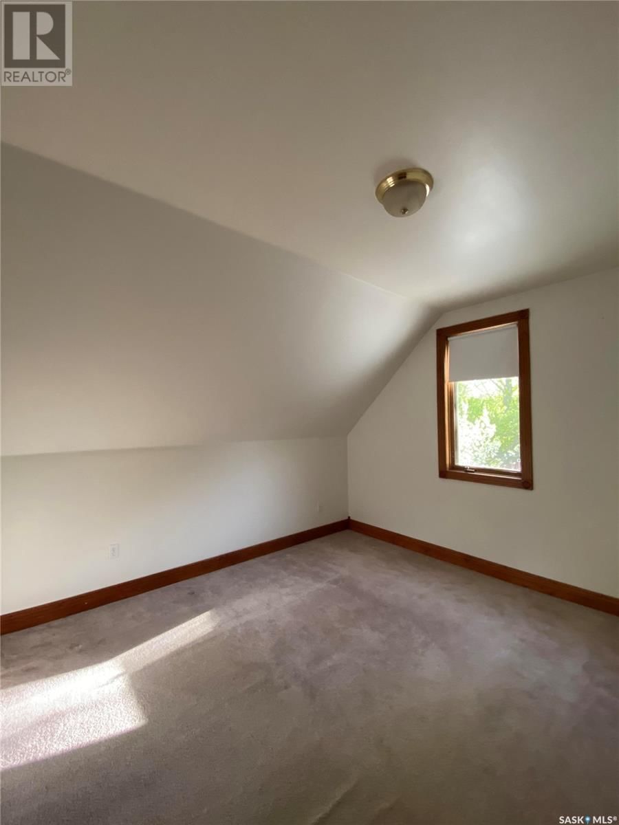 74 THIRD AVENUE Image 18