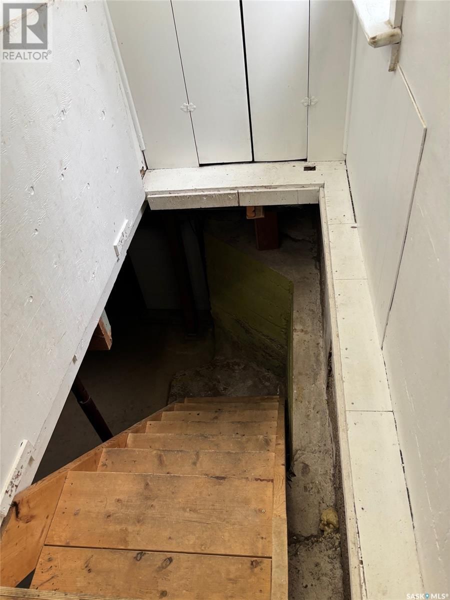120 IROQUOIS STREET Image 14