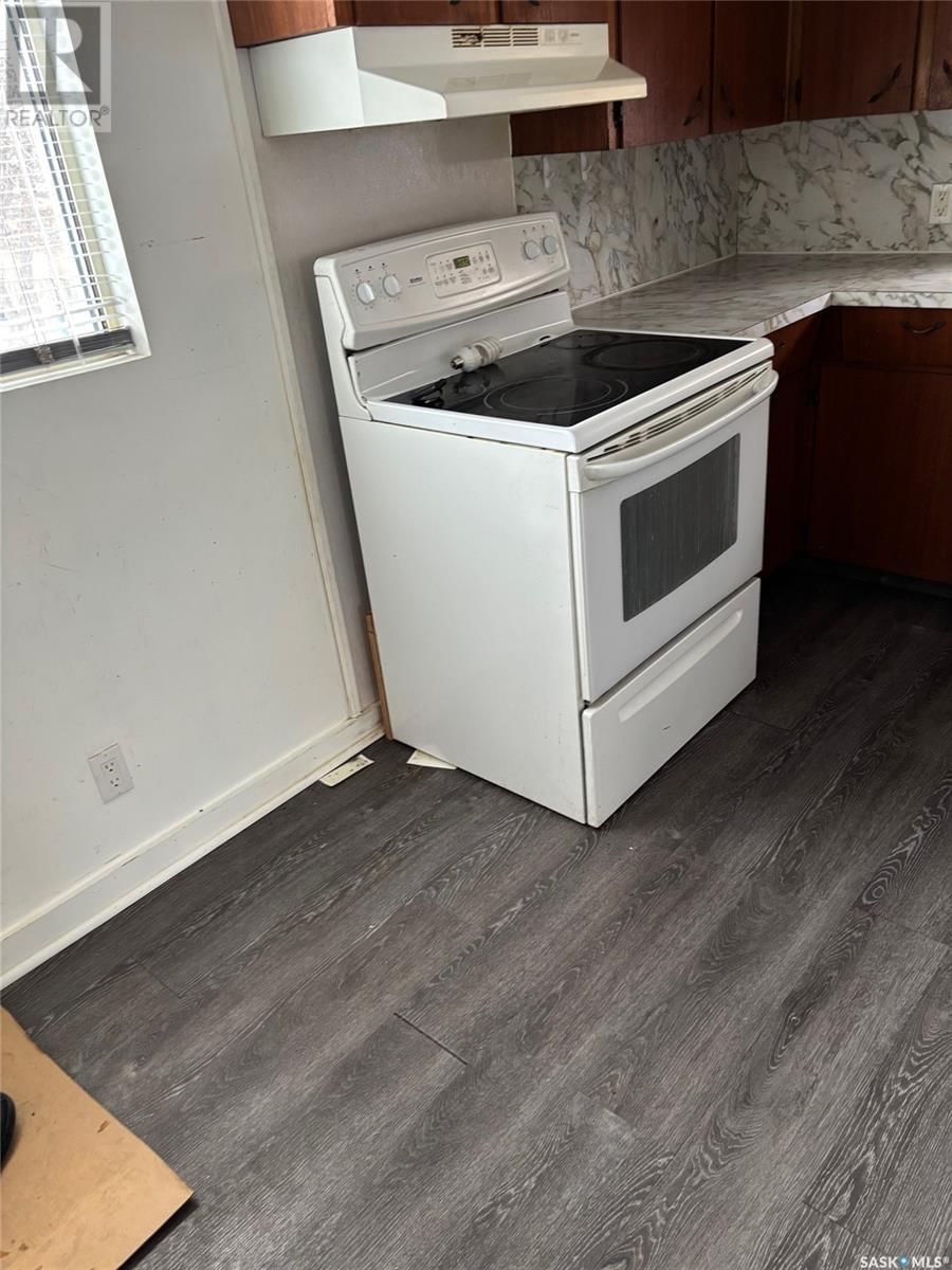 120 IROQUOIS STREET Image 4