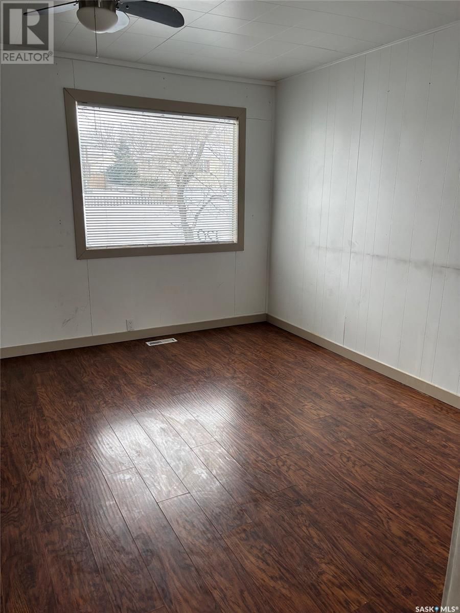 120 IROQUOIS STREET Image 8
