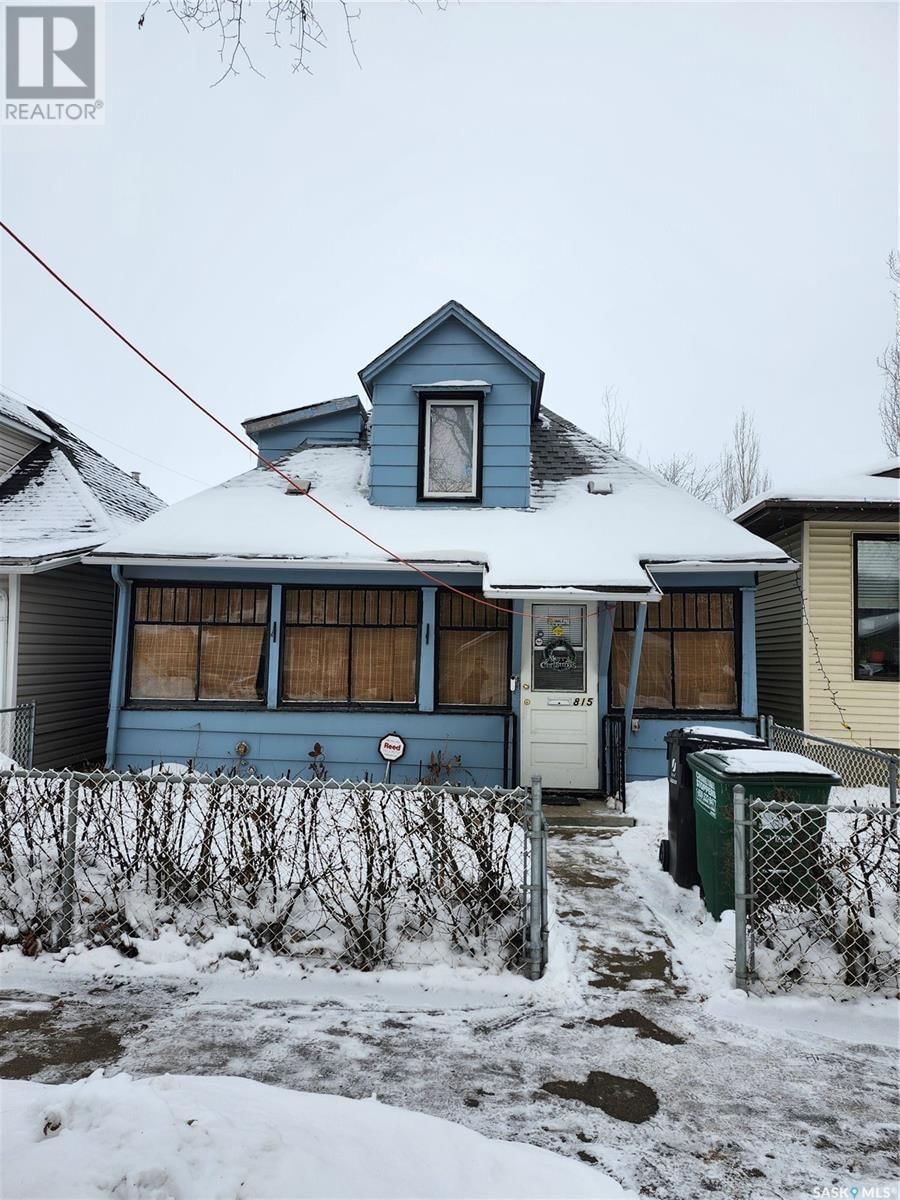 815 H Avenue N Saskatoon, Saskatchewan