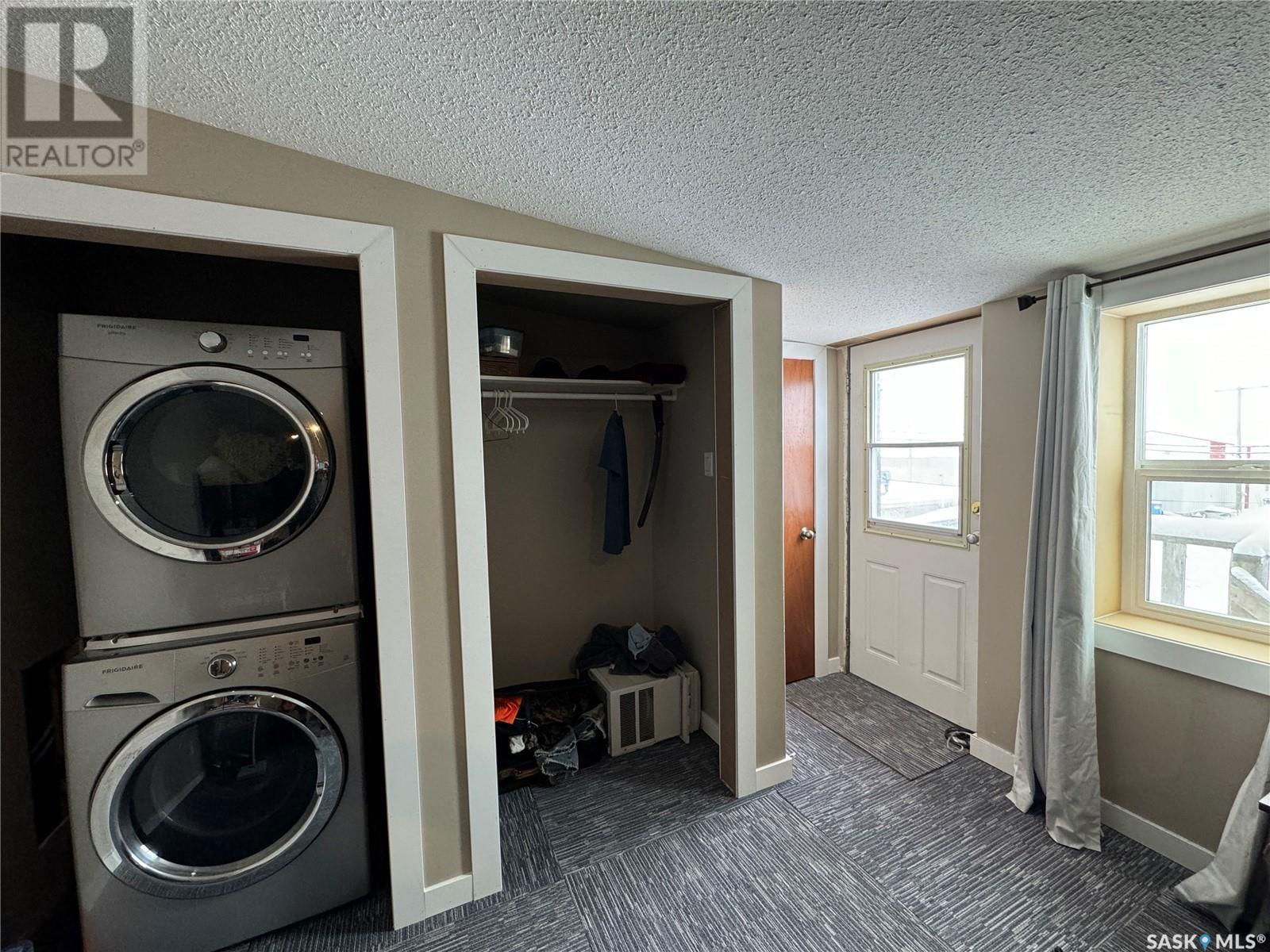 104 2ND AVENUE Image 18
