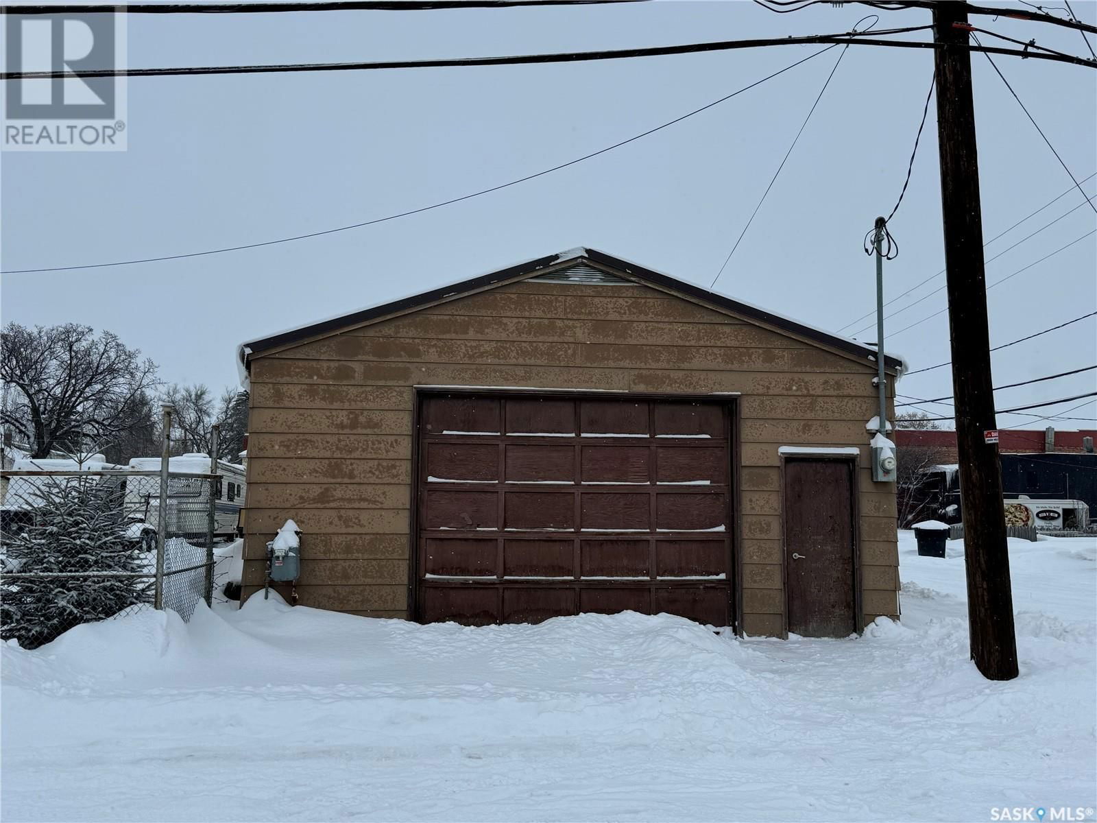 104 2ND AVENUE Image 35