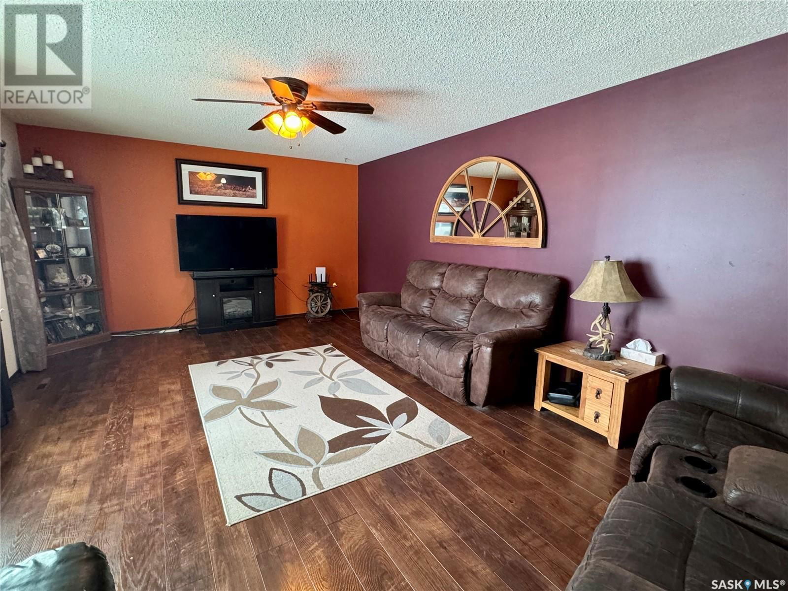 JANSEN ACREAGE Image 11