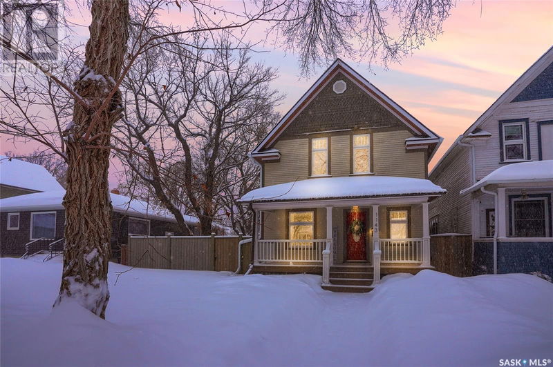 1143 Alder Avenue Moose Jaw, Saskatchewan