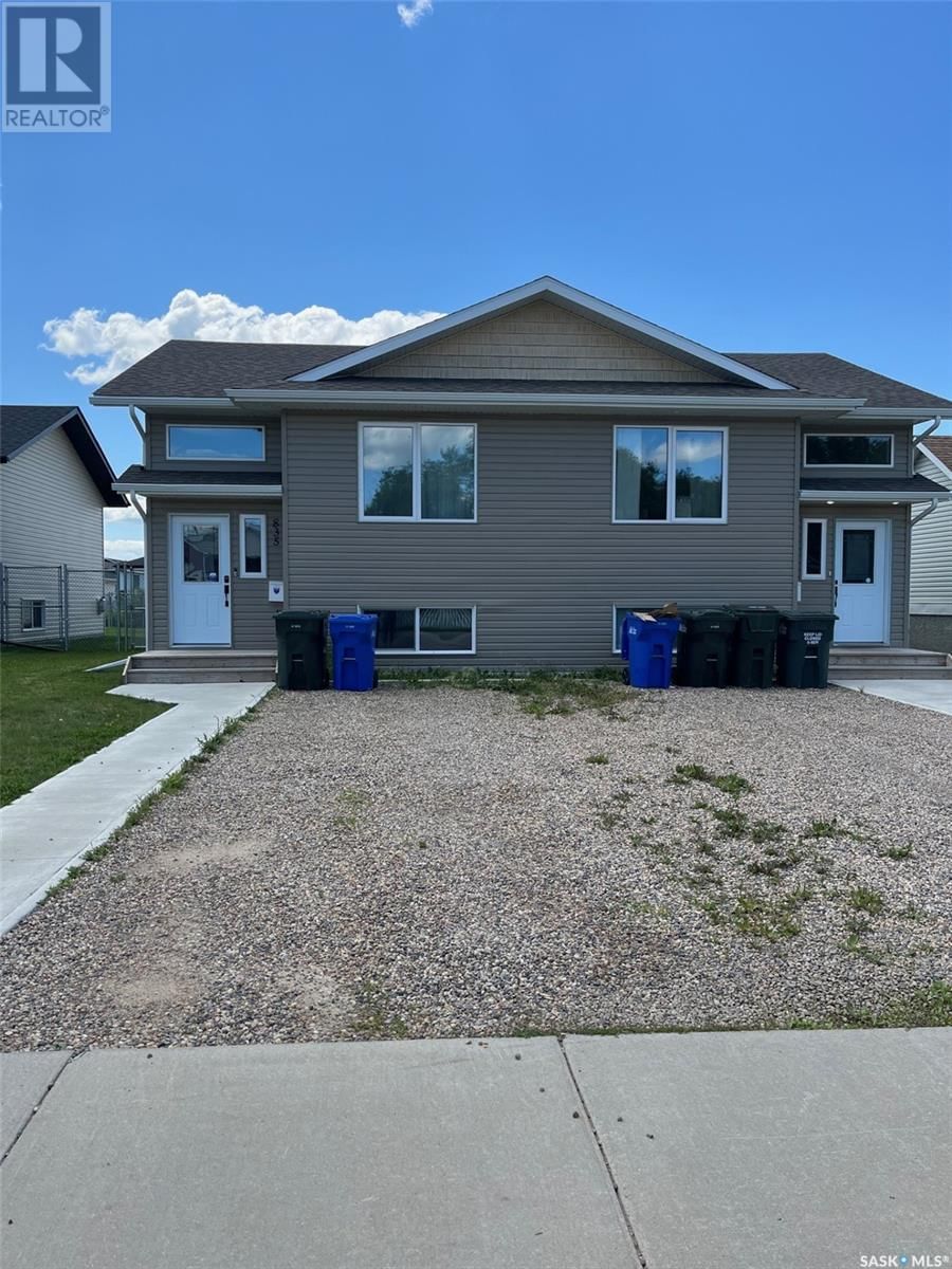 833 & 835 5th Street E Prince Albert, Saskatchewan