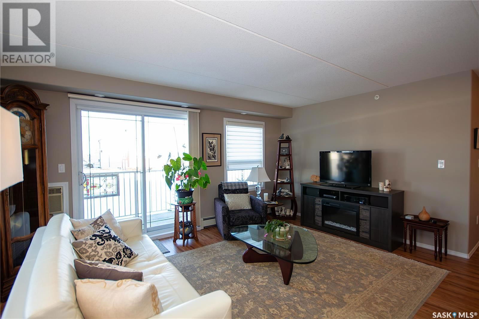 204 2 18TH STREET Image 10