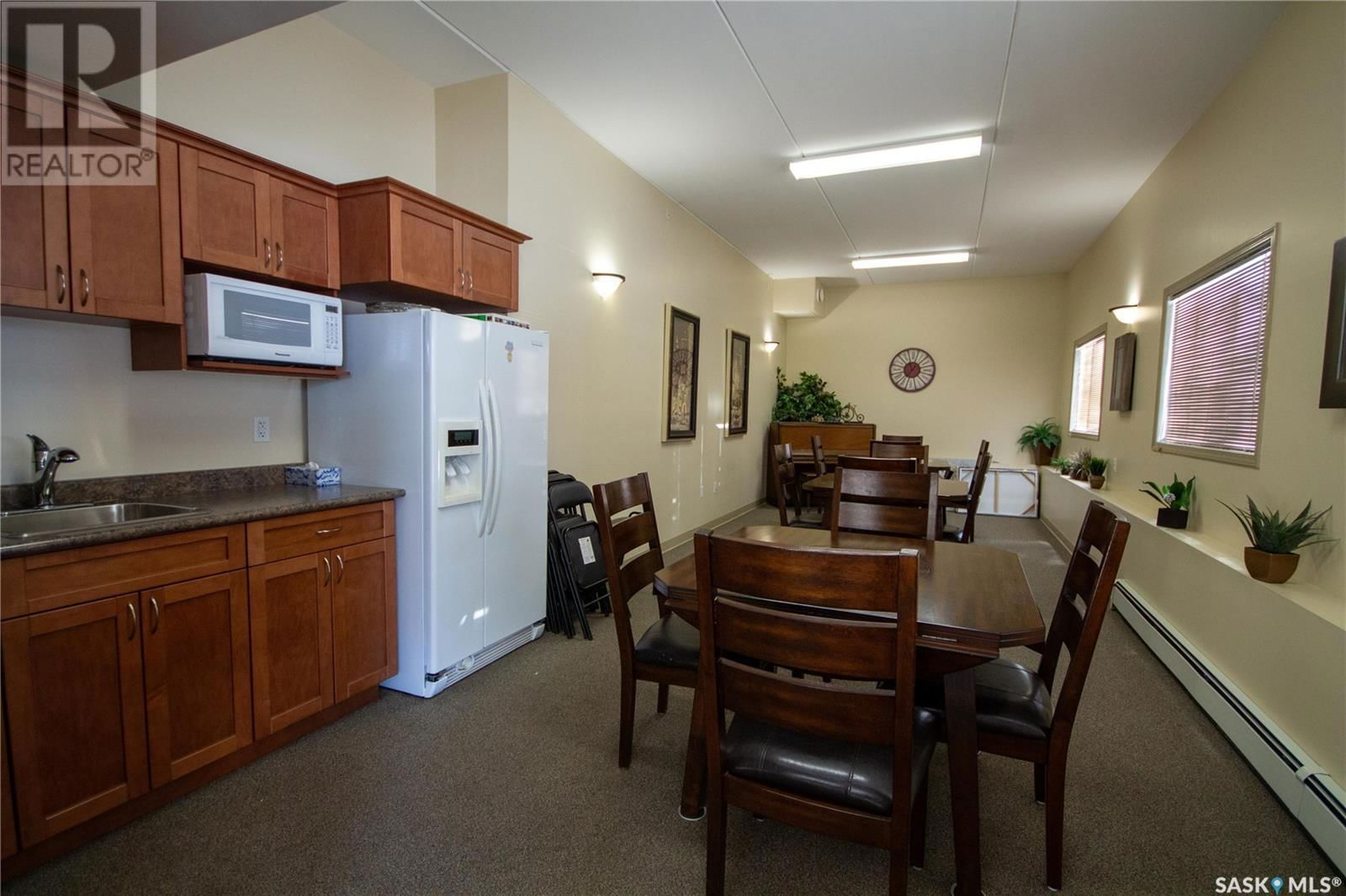 204 2 18TH STREET Image 25