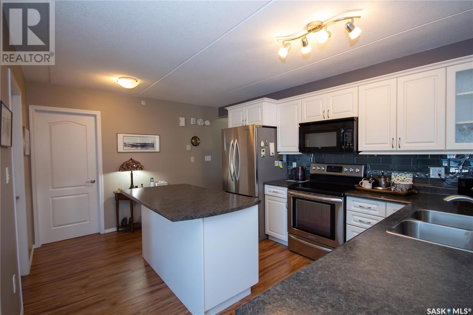 204 2 18TH STREET Image 5