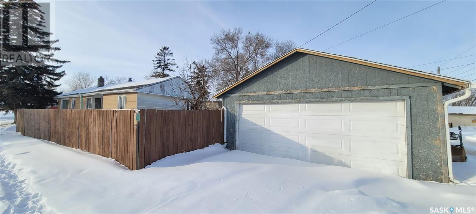 699 Garnet Street Regina, Saskatchewan