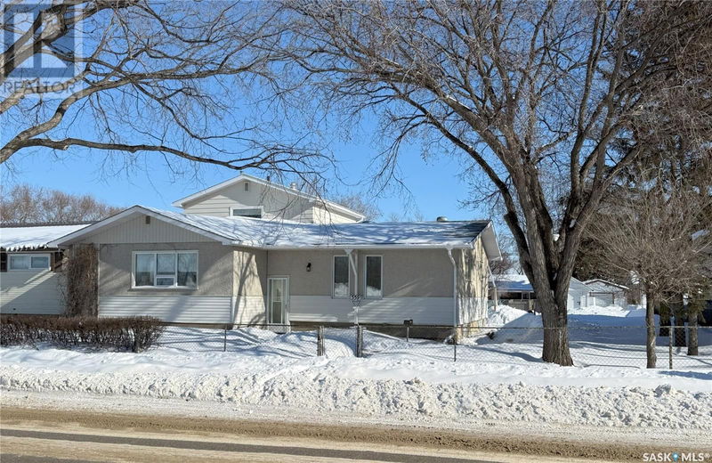 559 Elphinstone Street Regina, Saskatchewan