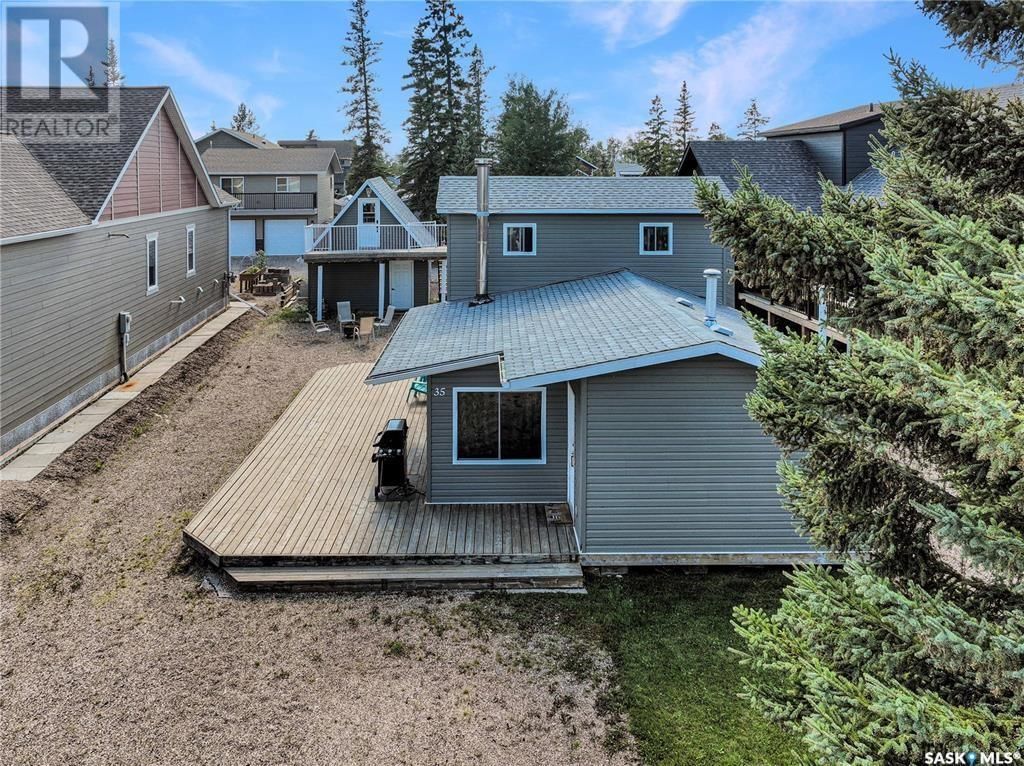 35 LAKEVIEW DRIVE Image 17
