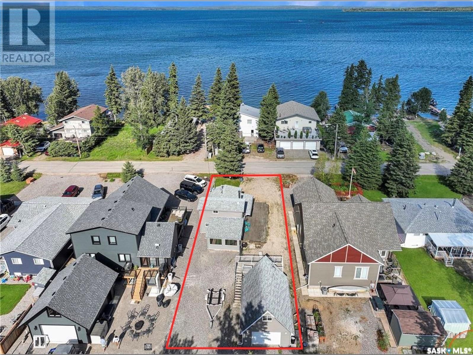 35 LAKEVIEW DRIVE Image 30