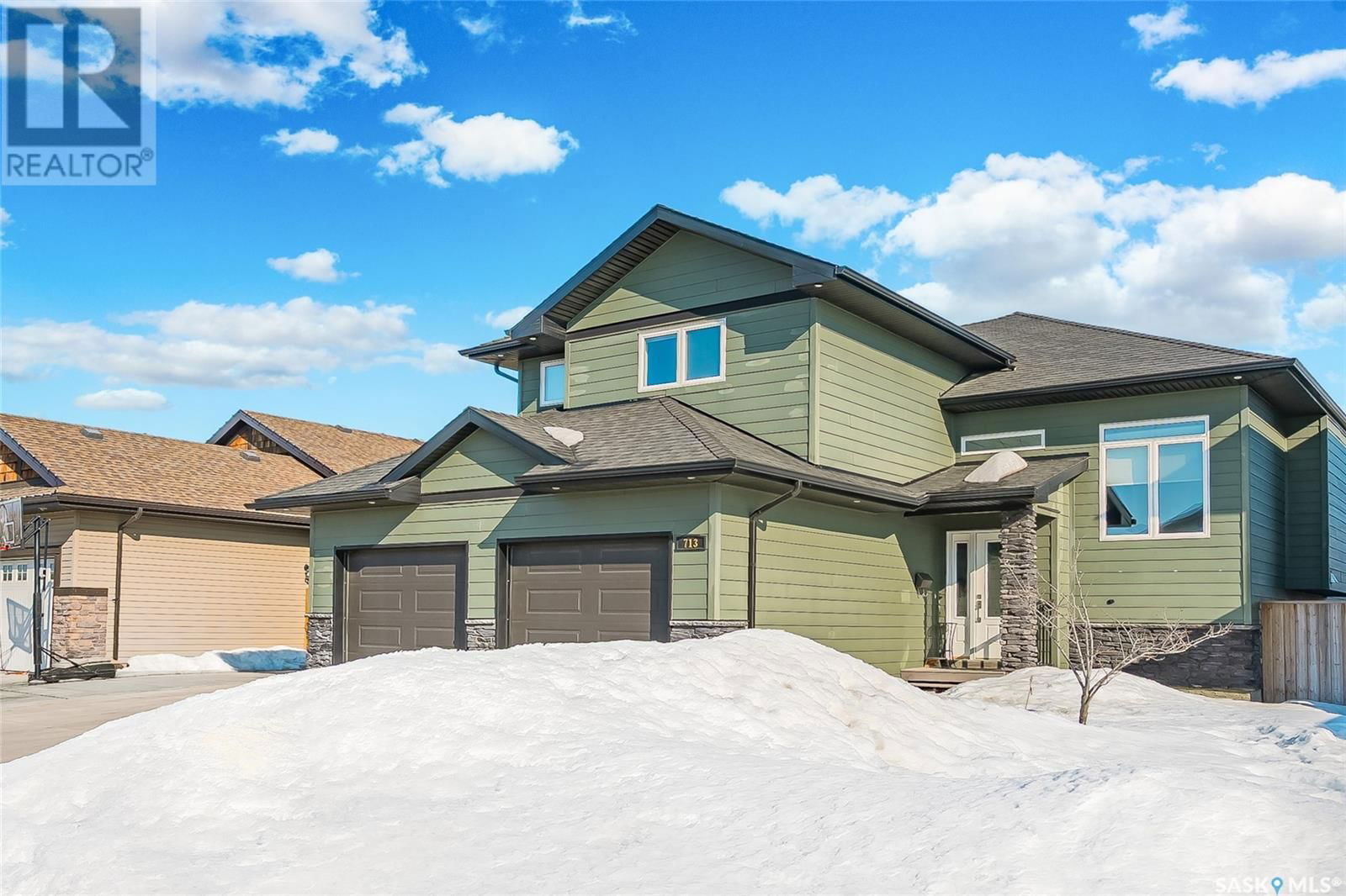 713 Quessy Drive Martensville, Saskatchewan