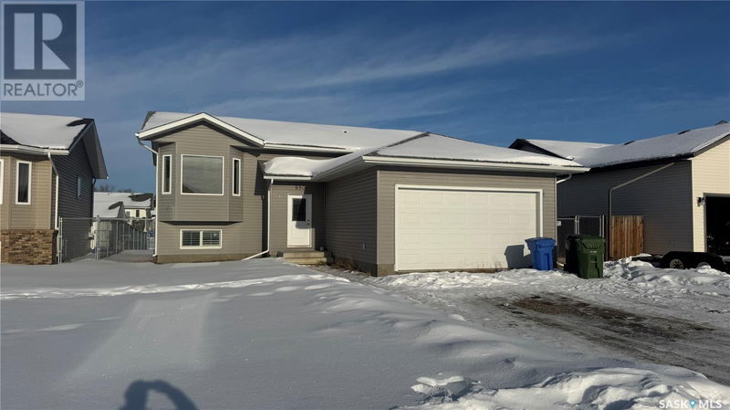 880 6th Street E Prince Albert, Saskatchewan