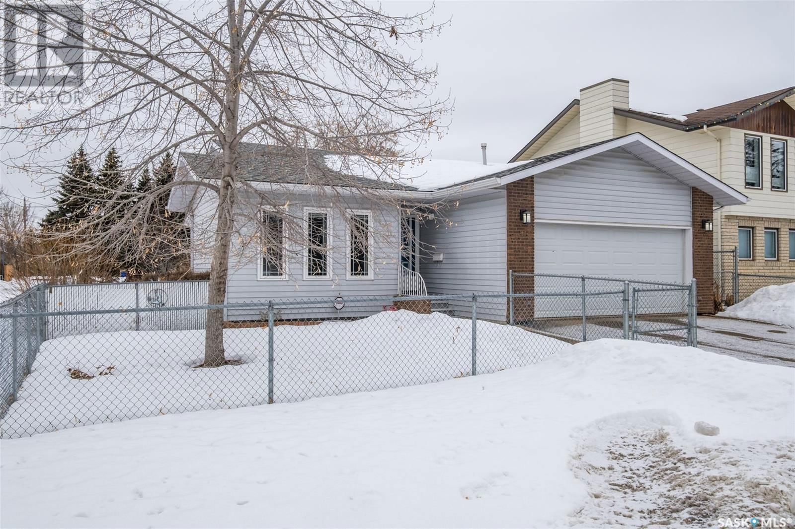 679 Sylvan Road Prince Albert, Saskatchewan