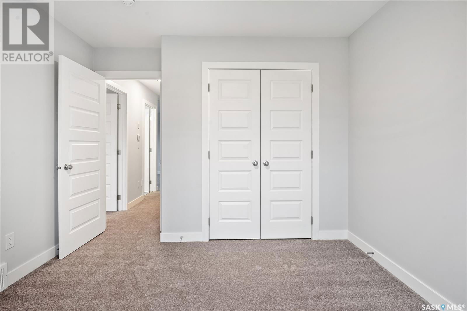 194 KOSTIUK CRESCENT Image 23