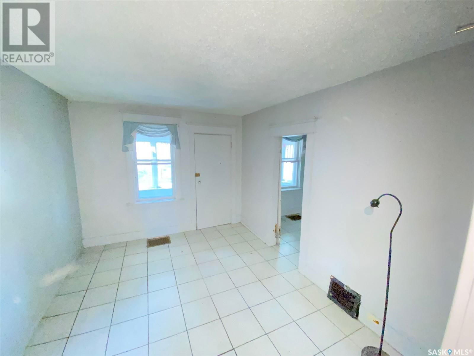 1725 Ottawa Street Regina, Saskatchewan