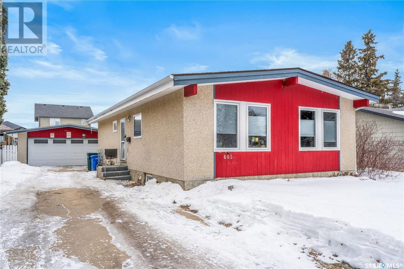 665 Buchanan Drive Prince Albert, Saskatchewan