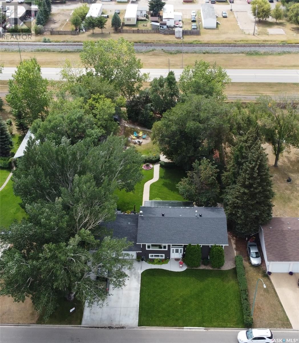 1275 VETERANS CRESCENT Image 49