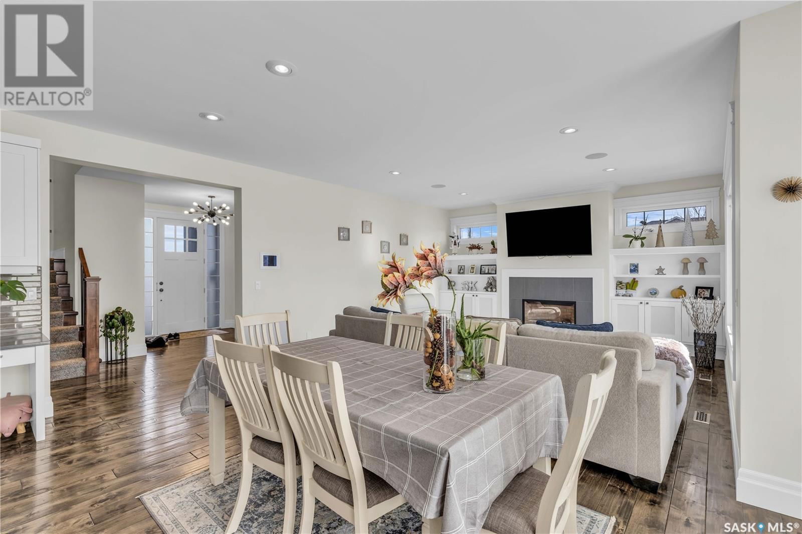 438 HORLICK MANOR Image 20