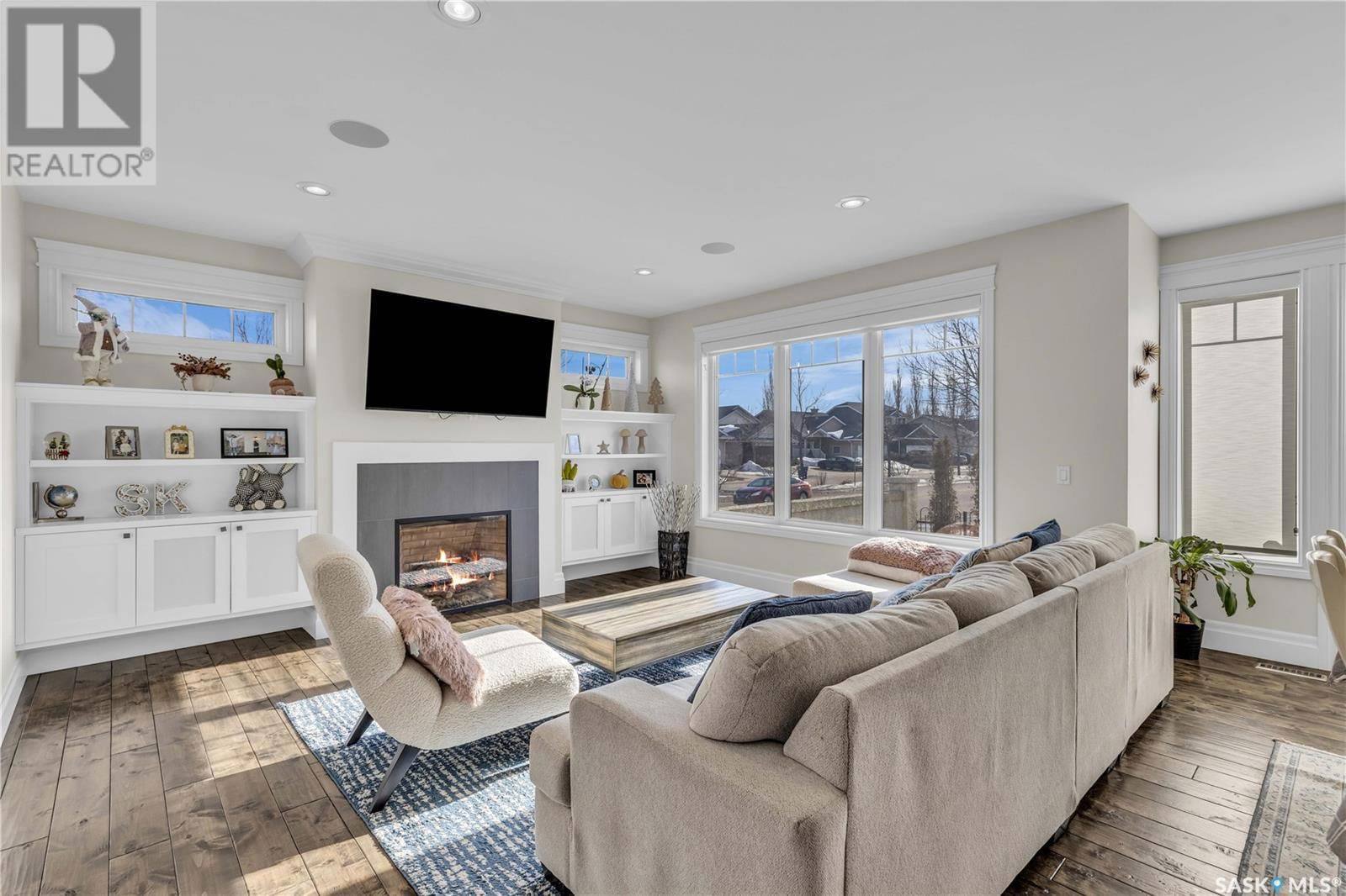 438 HORLICK MANOR Image 21
