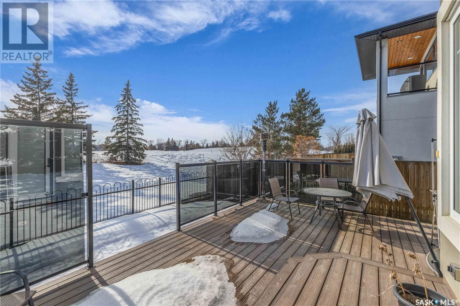 438 HORLICK MANOR Image 45