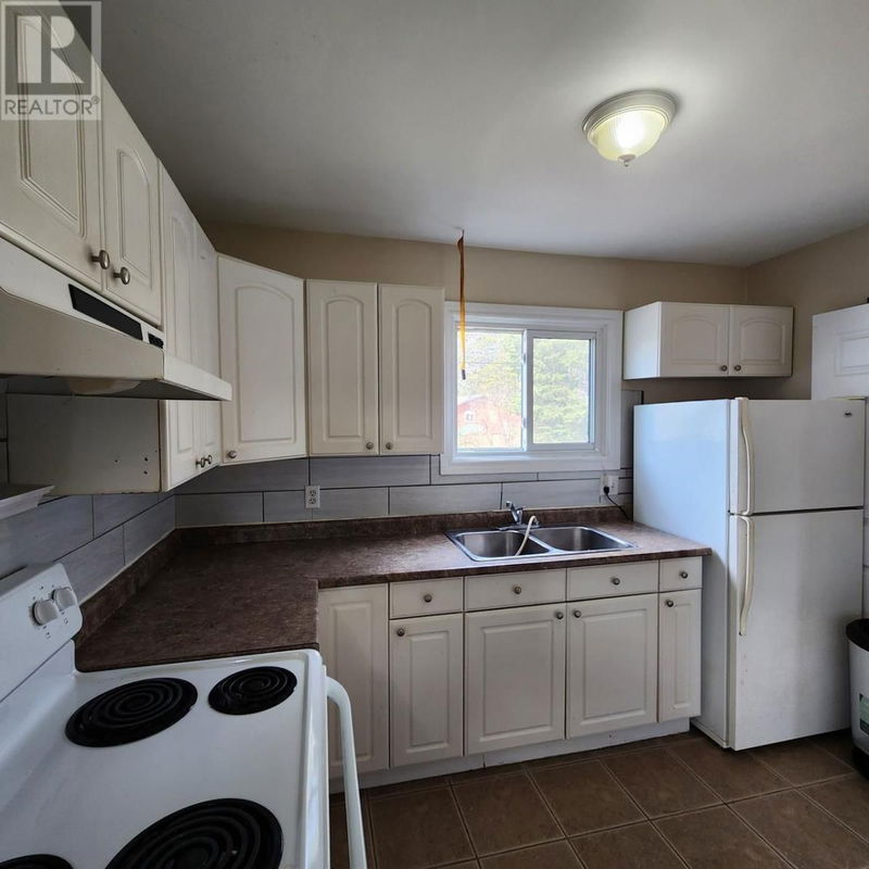 385 Whitney AVE  Sault Ste Marie, P6C5M3 | Image 6