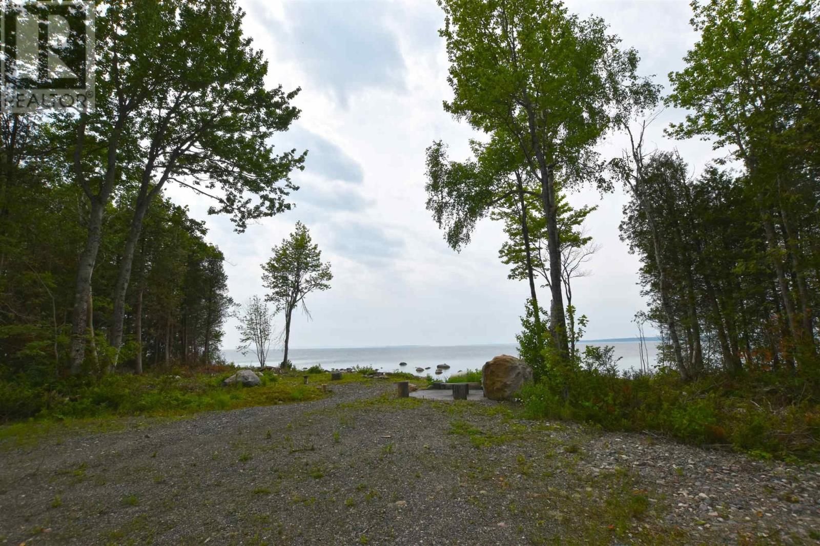 Lot 9 &10 Lighthouse Point DR Image 4
