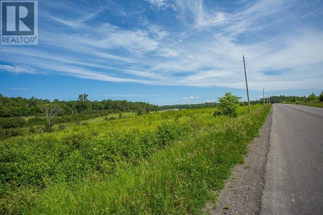 Gordon Lake Road|Johnson Township Image 9