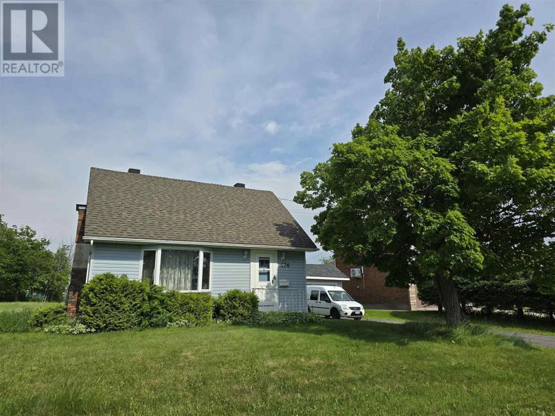 174 Reid ST  Sault Ste Marie, P6B4T9 | Image 1