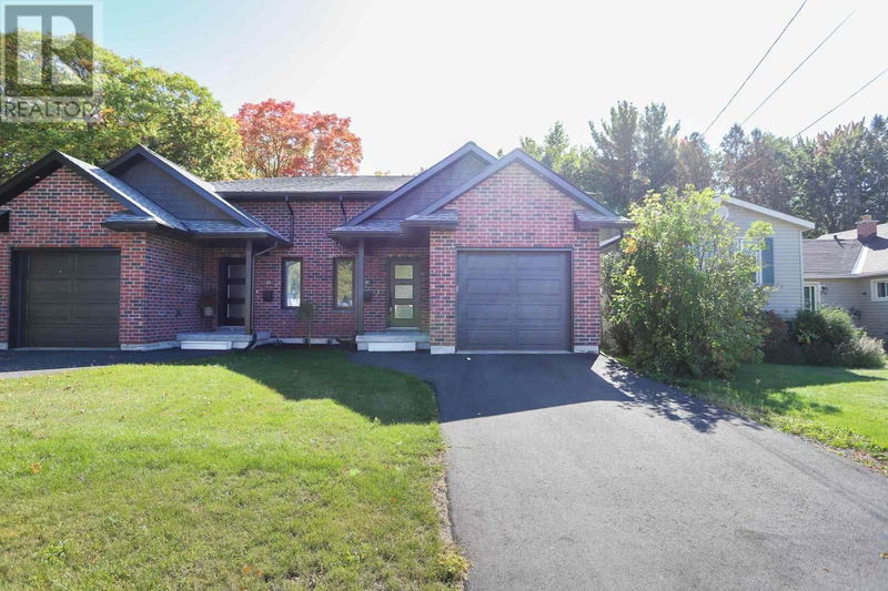 21 Garden AVE  Sault Ste. Marie, P6A4P1 | Image 1