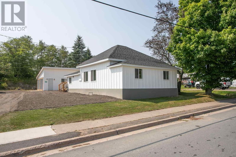 21 Lake Huron DR  Desbarats, P0R1E0 | Image 1