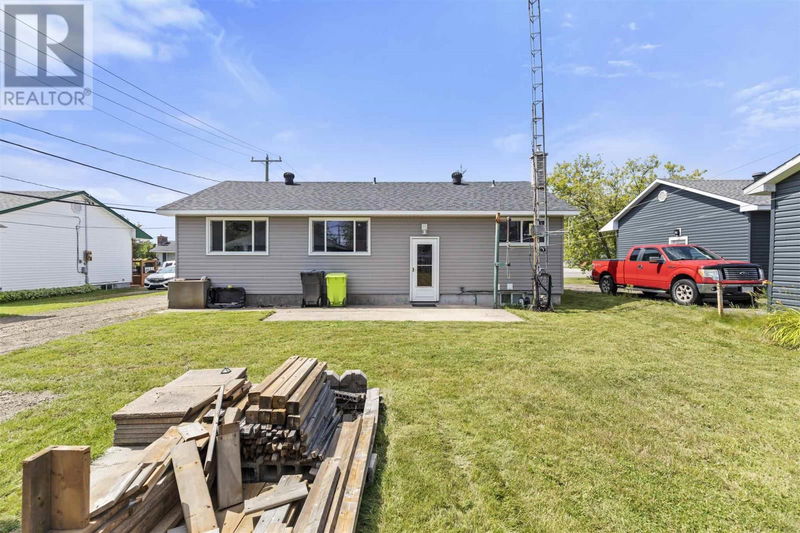 38 Pentagon BLVD  Sault Ste. Marie, P6B5J3 | Image 2