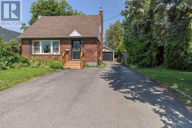 126 MacDonald AVE  Sault Ste Marie, P6B1H3 | Image 1