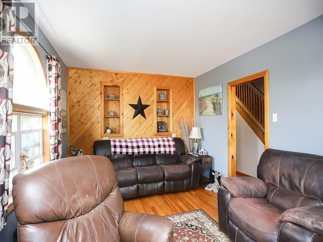 75 Walnut ST  Sault Ste. Marie, P6B2E4 | Image 23