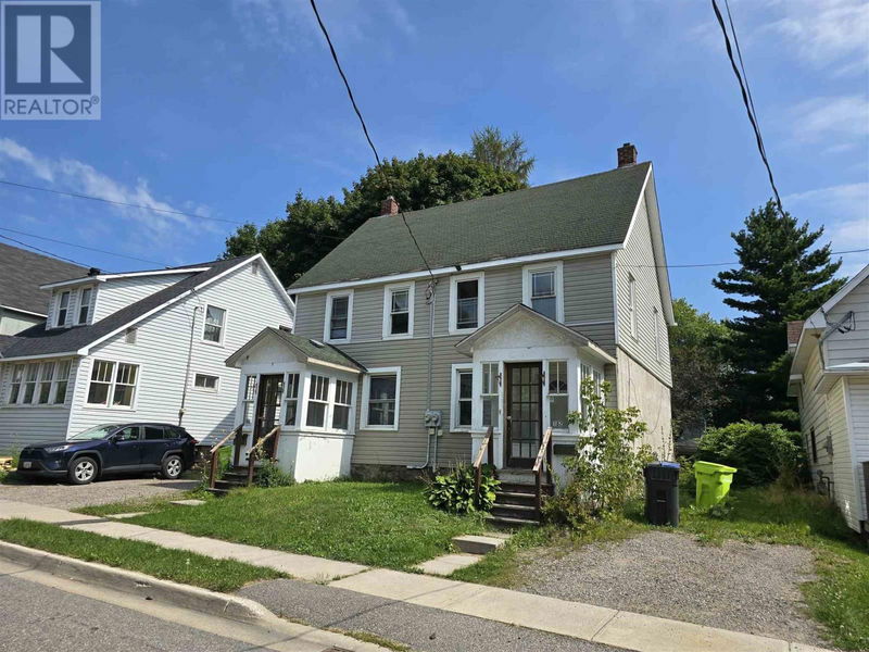 182-184 Woodward AVE  Sault Ste Marie, P6A3T7 | Image 1