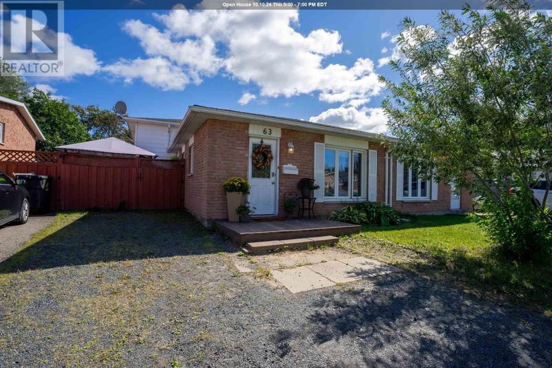 63 Cambridge PL  Sault Ste. Marie, P6A6E8 | Image 1