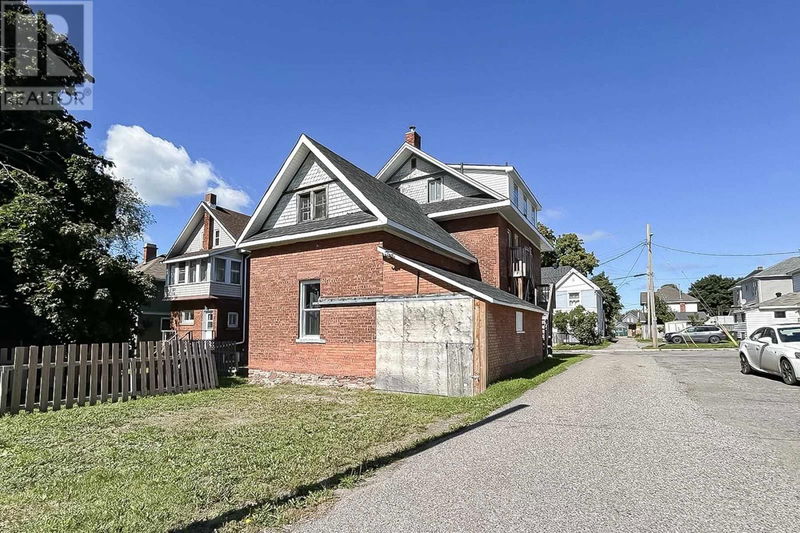 178 McDougald ST  Sault Ste. Marie, P6A3A8 | Image 14