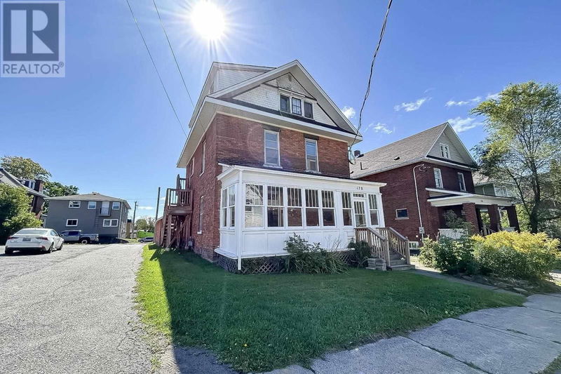 178 McDougald ST  Sault Ste. Marie, P6A3A8 | Image 2