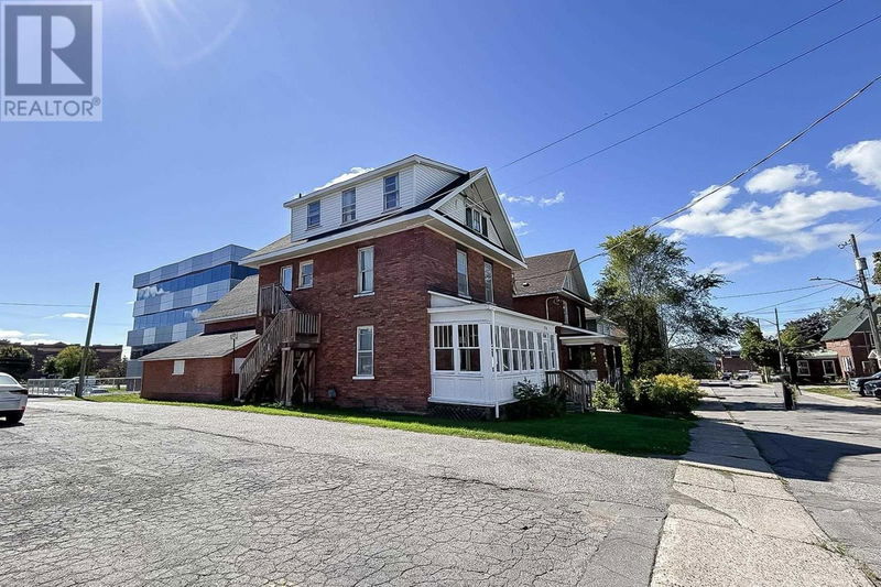 178 McDougald ST  Sault Ste. Marie, P6A3A8 | Image 9