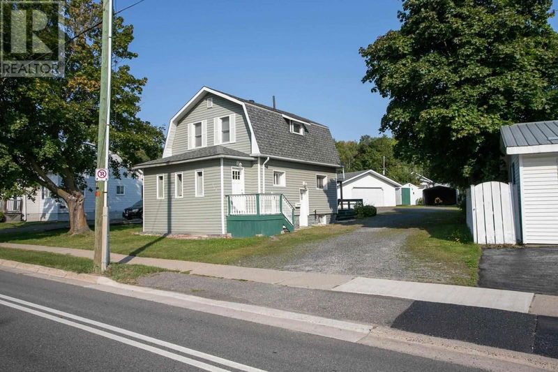 454 North ST  Sault Ste. Marie, P6B2B4 | Image 2